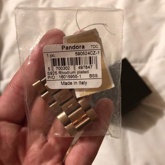 Michael Kors Watch - Picture 3 of 5